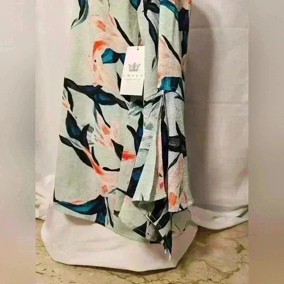 Chaus Womens "Fanciful Tropics-Marine Salt" Green V-Neck Blouse Size Small NWT - Picture 6 of 14